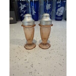 Jeannette Cherry Blossom Pink Salt And Pepper Shakers Depression Glass